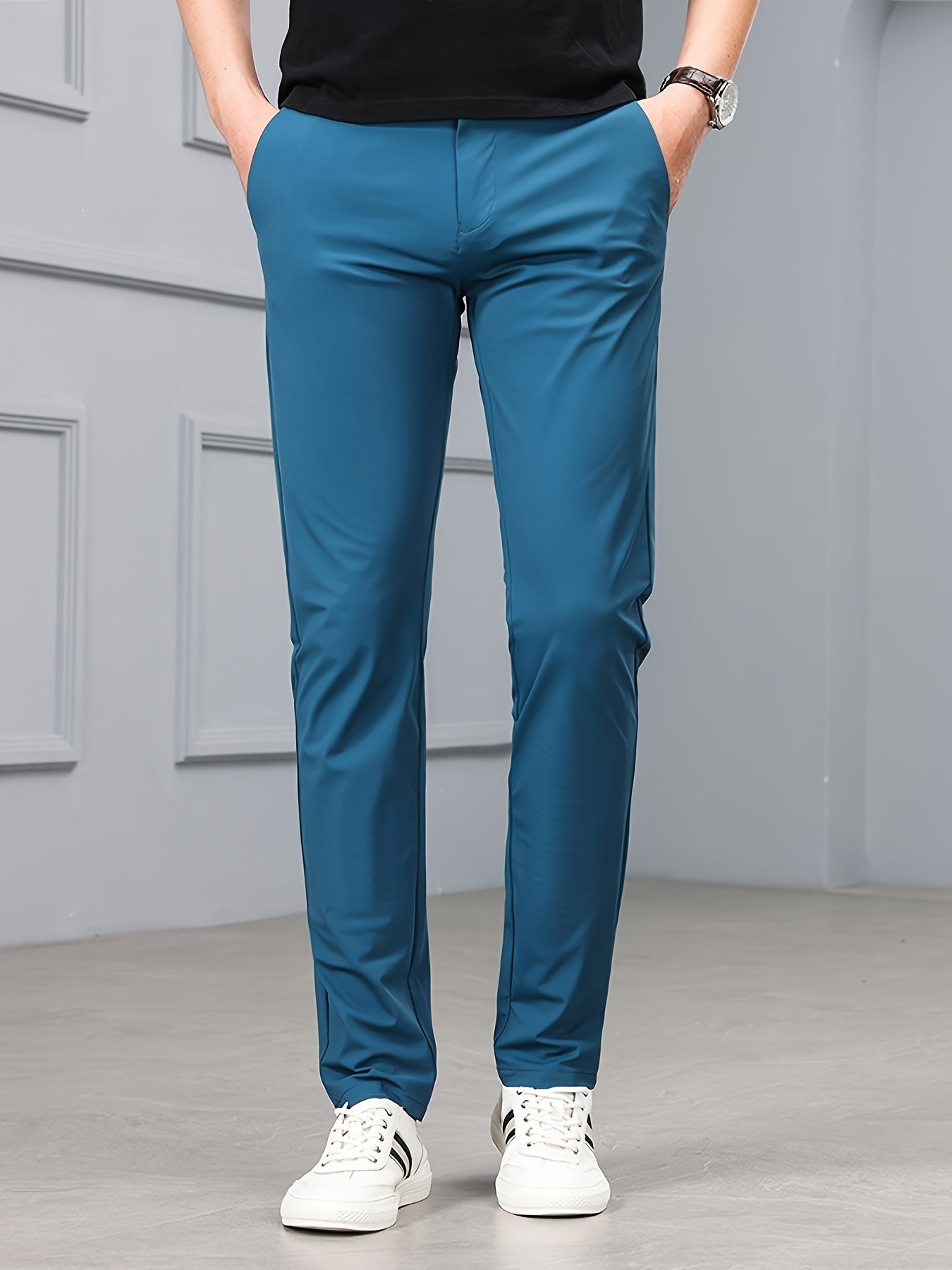 Úzké a elastické kalhoty – detail provedení