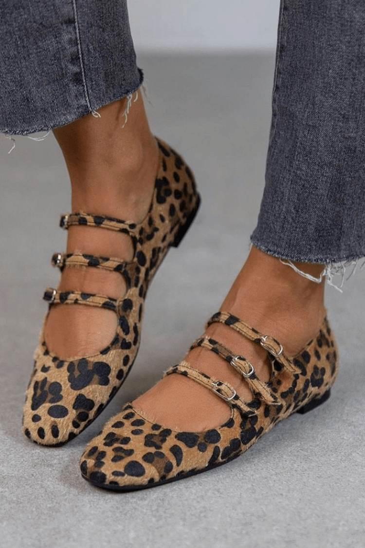 Boty s leopardím vzorem – další pohled