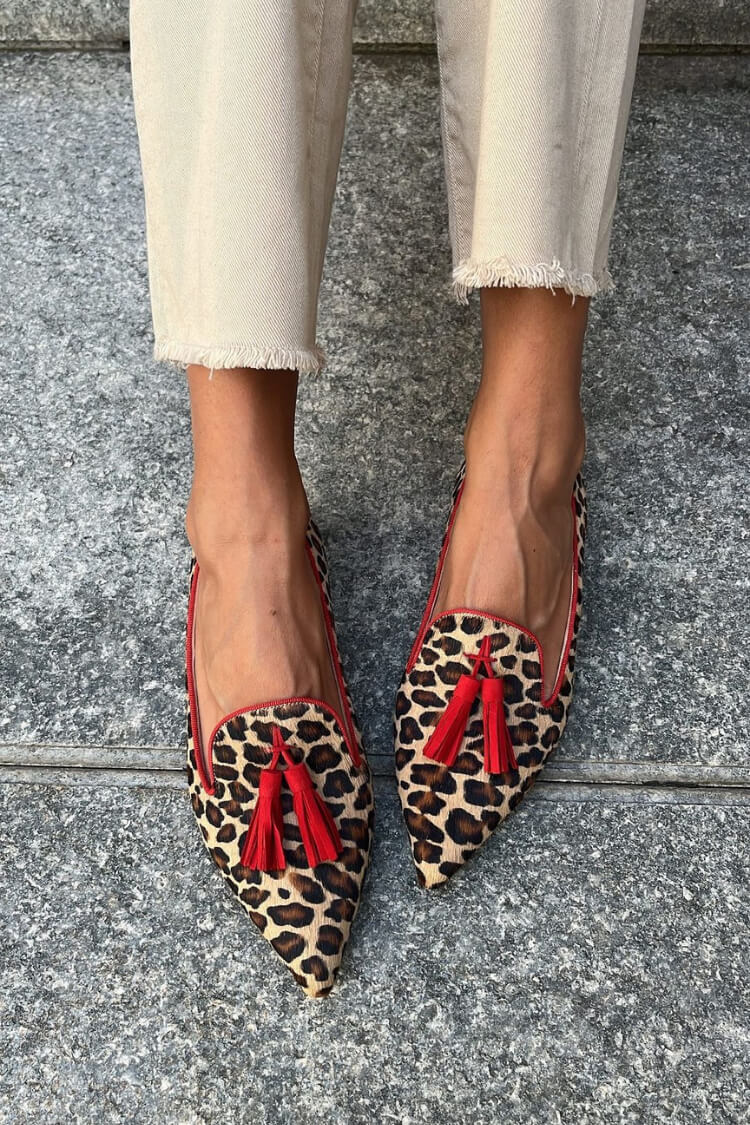 Mokasíny v safari stylu s leopardím potiskem – další pohled