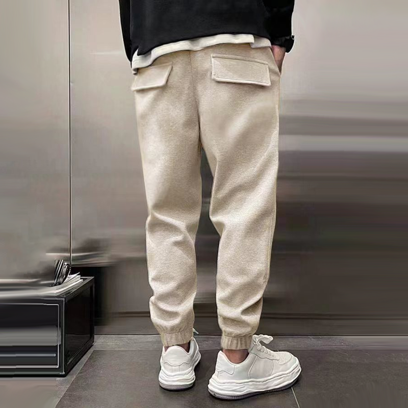 Elegantní sportovní kalhoty – detail produktu