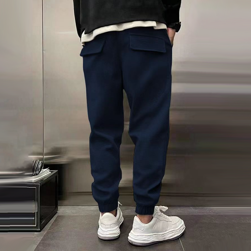 Elegantní sportovní kalhoty – další pohled