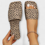 Měkké mokasíny s leopardím potiskem