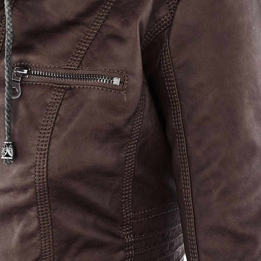 Bunda v motorkářském stylu – pohled na model