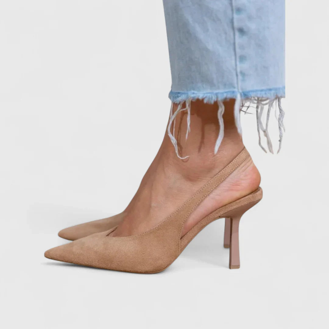 Slingback boty s leopardím potiskem – další pohled