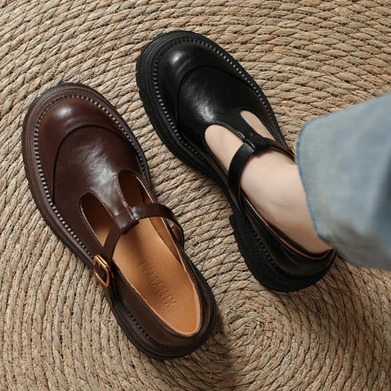 Vintage T-strap boty – další pohled