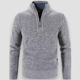 Pulovr s polo zipem – detail produktu