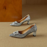 Lesklé stiletto boty – další pohled