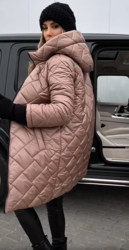 Nadýchaný Kabát s Kapucí – detail produktu