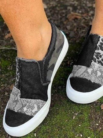 Stylové pohodlné mokasíny – detail provedení